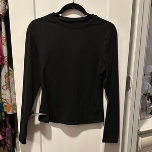 Black Long Sleeve Soandex  Top
